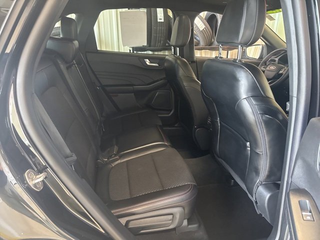 2024 Ford Escape ST-Line photo 25