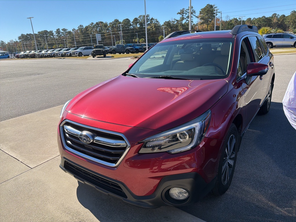 2018 Subaru Outback 2.5i Limited photo 4