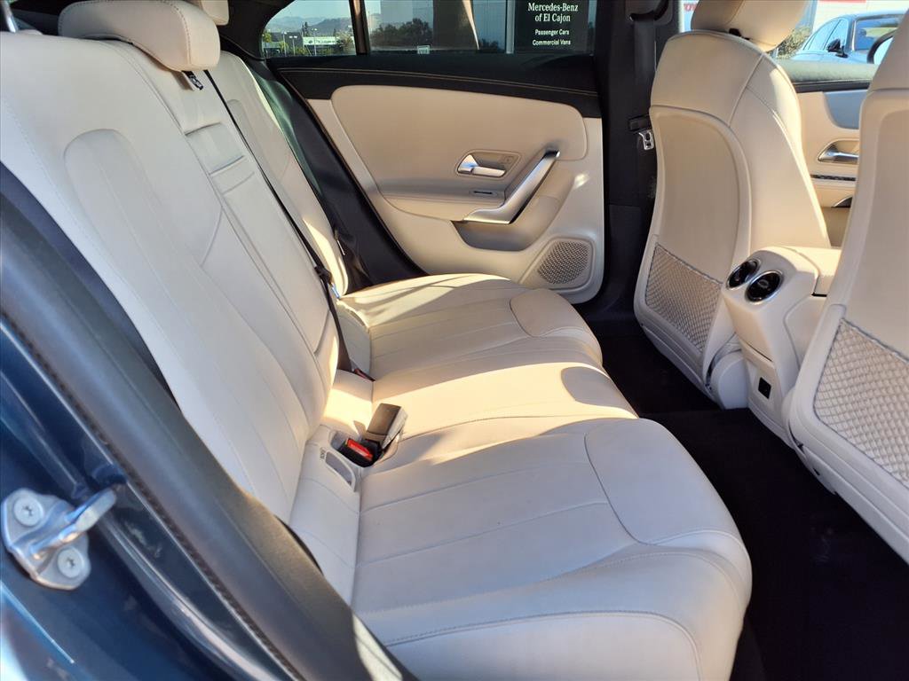 2022 Mercedes Benz CLA 250 photo 19