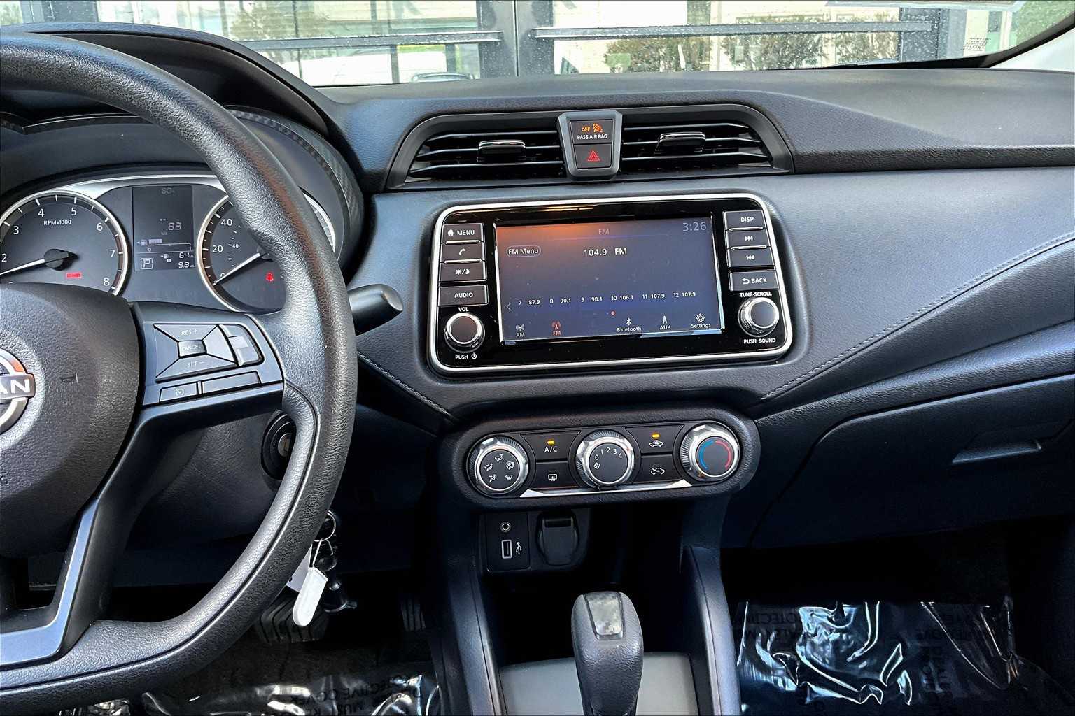 2024 Nissan Versa S photo 6