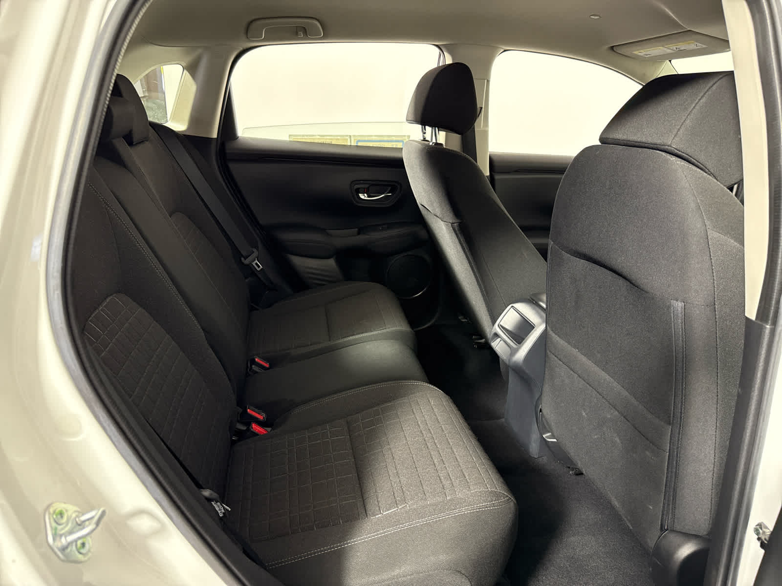2025 Honda HR-V LX photo 19