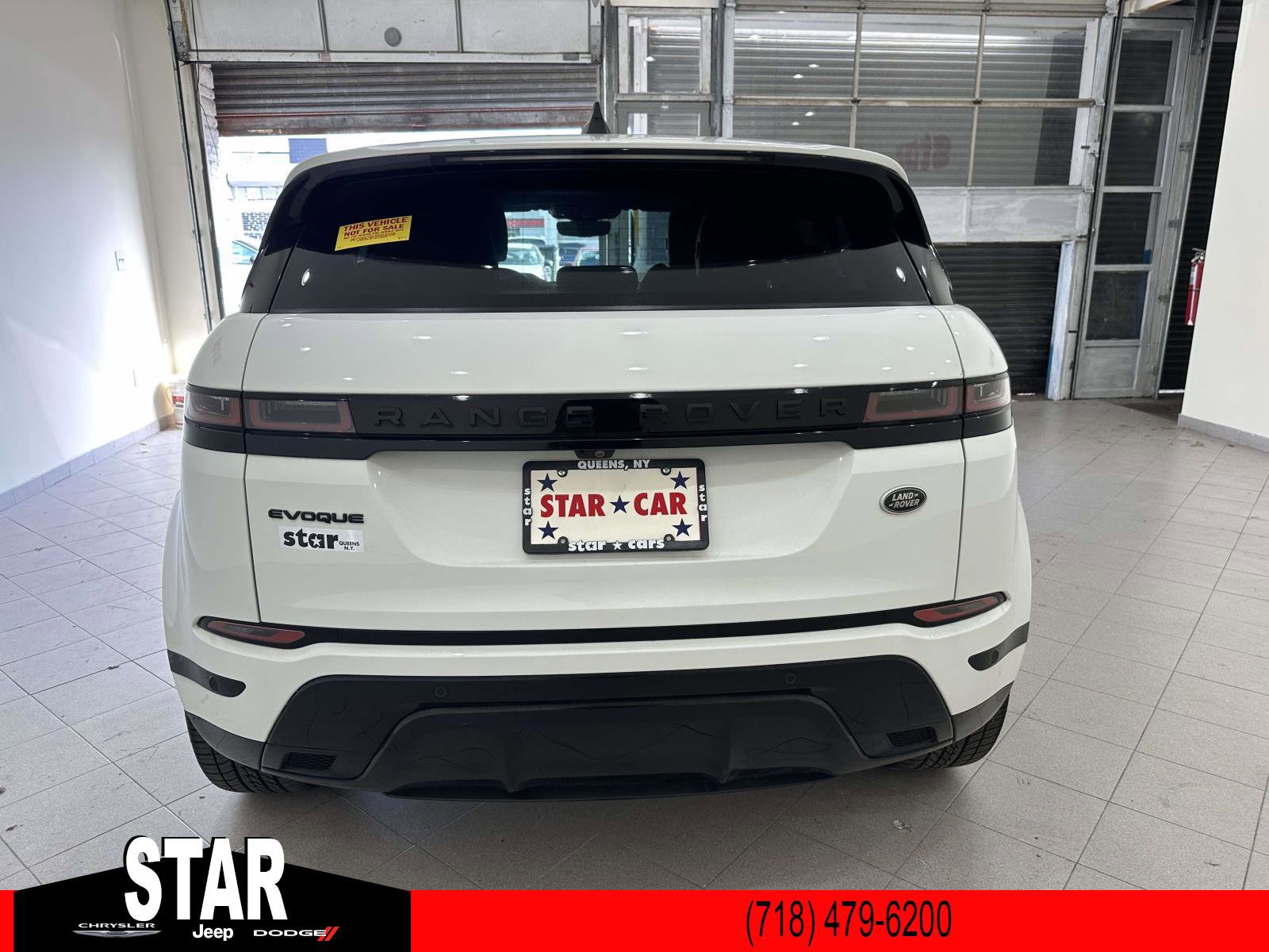 2022 Land Rover Range Rover Evoque R-Dynamic S photo 2
