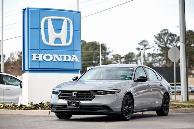 2025 Honda Accord SE's photo