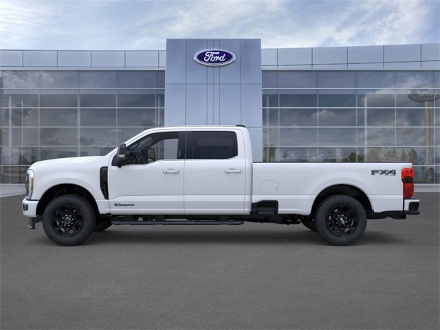 2025 Ford F-350 photo 3
