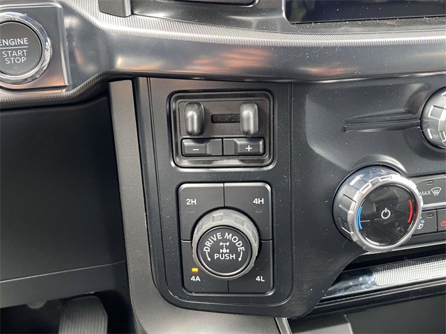 2025 Ford F-150 Lariat photo 14
