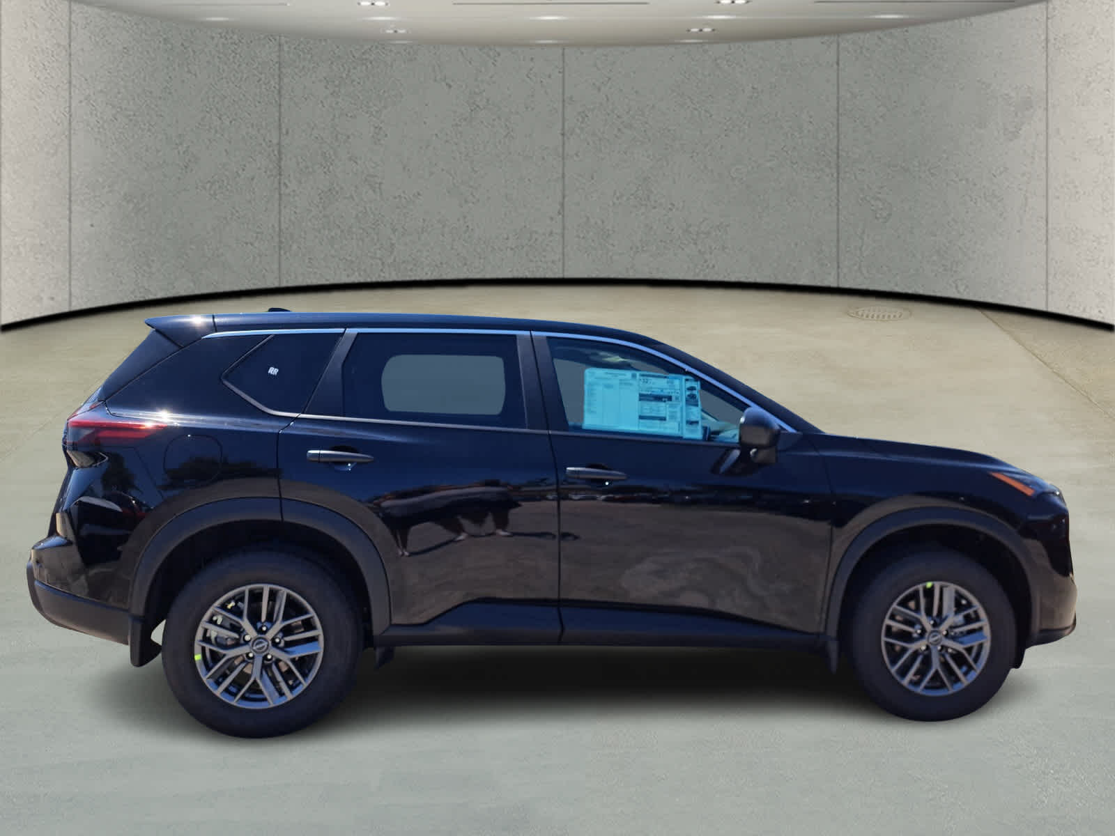2026 Nissan Rogue S photo 3
