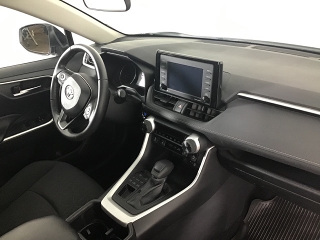 2022 Toyota RAV4 XLE photo 22