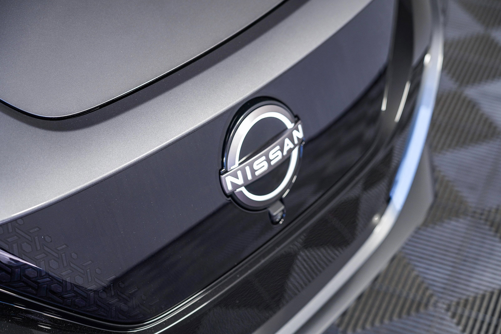 2025 Nissan Leaf SV Plus photo 3