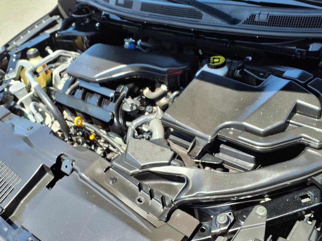2021 Nissan Rogue Sport S photo 14