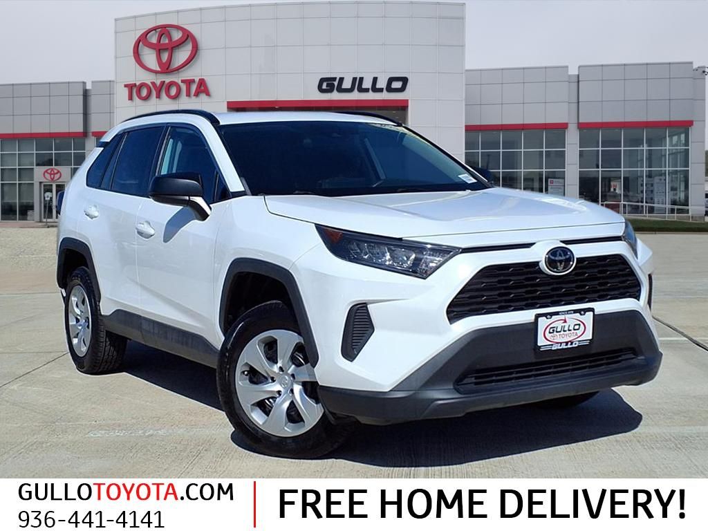2020 Toyota RAV4 LE
