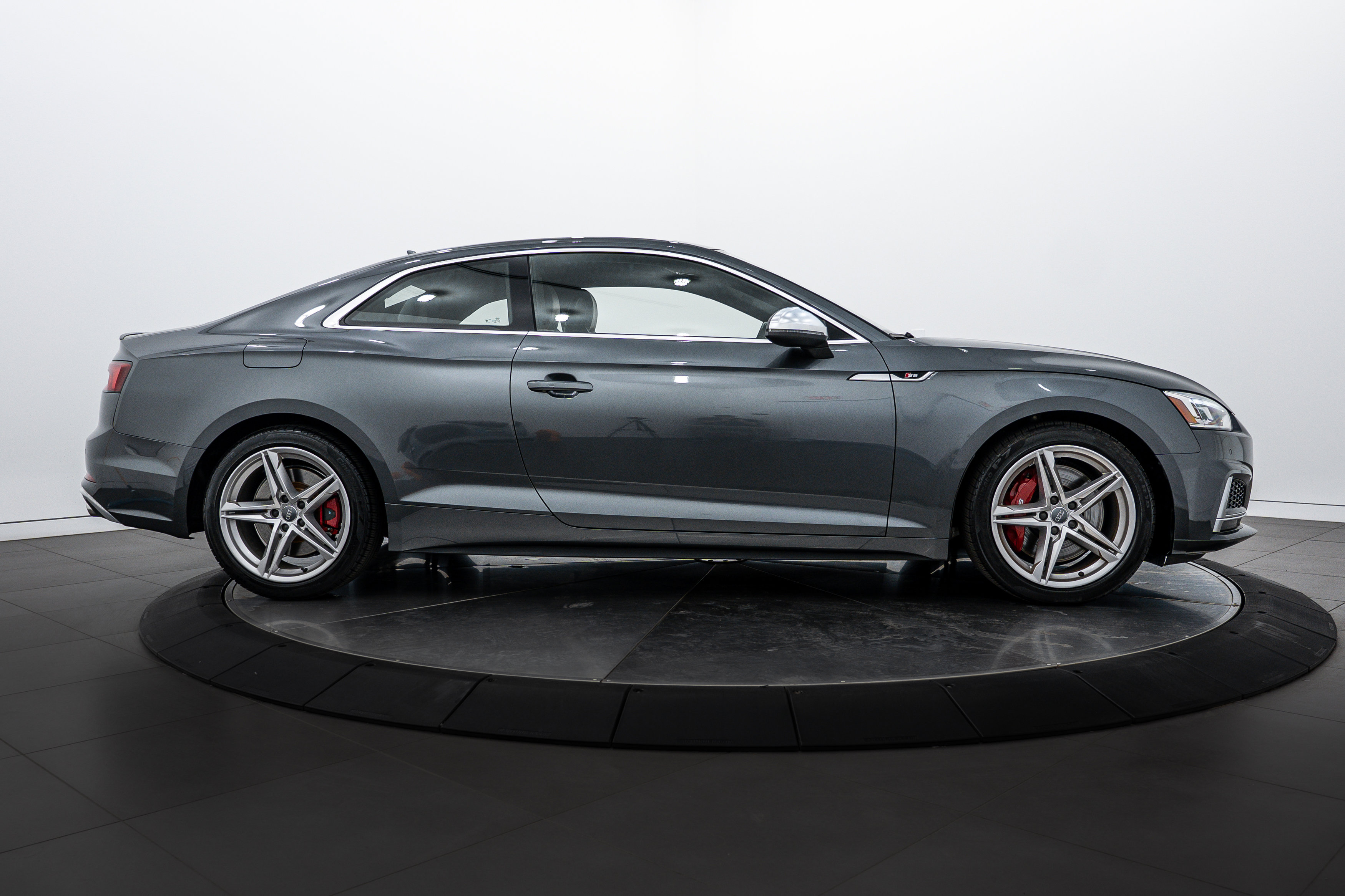 2019 Audi S5 Premium Plus photo 2