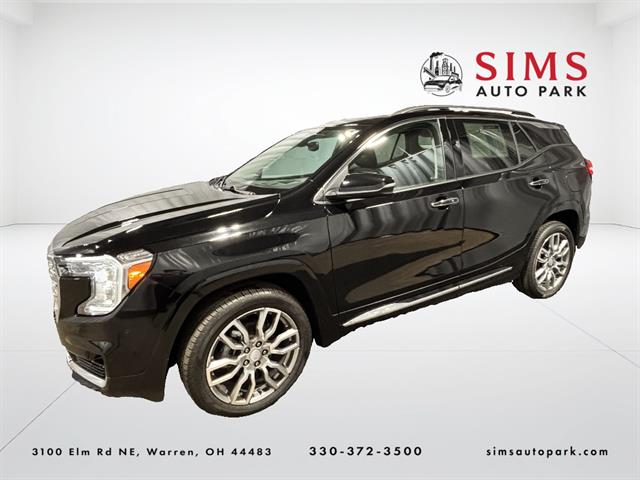 2023 GMC Terrain Denali's photo