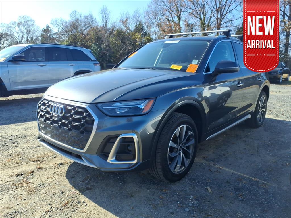 2024 Audi Q5 Premium Plus's photo