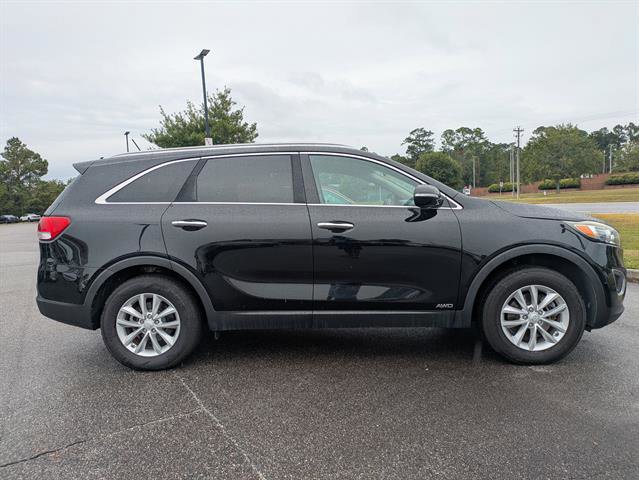 Used 2017 Kia Sorento LX with VIN 5XYPGDA31HG286943 for sale in Valdosta, GA