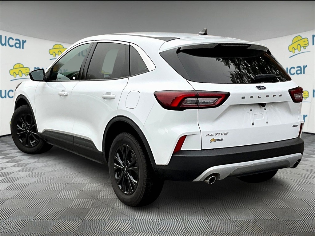 2023 Ford Escape Active photo 4