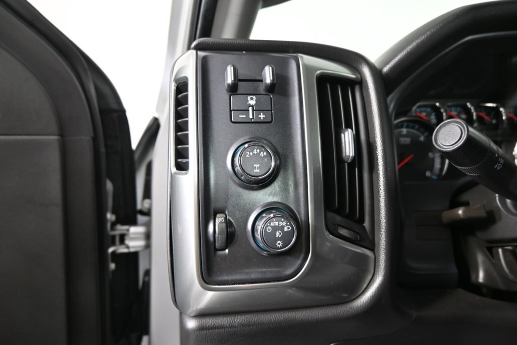 2019 Chevrolet Silverado 2500HD LT photo 21