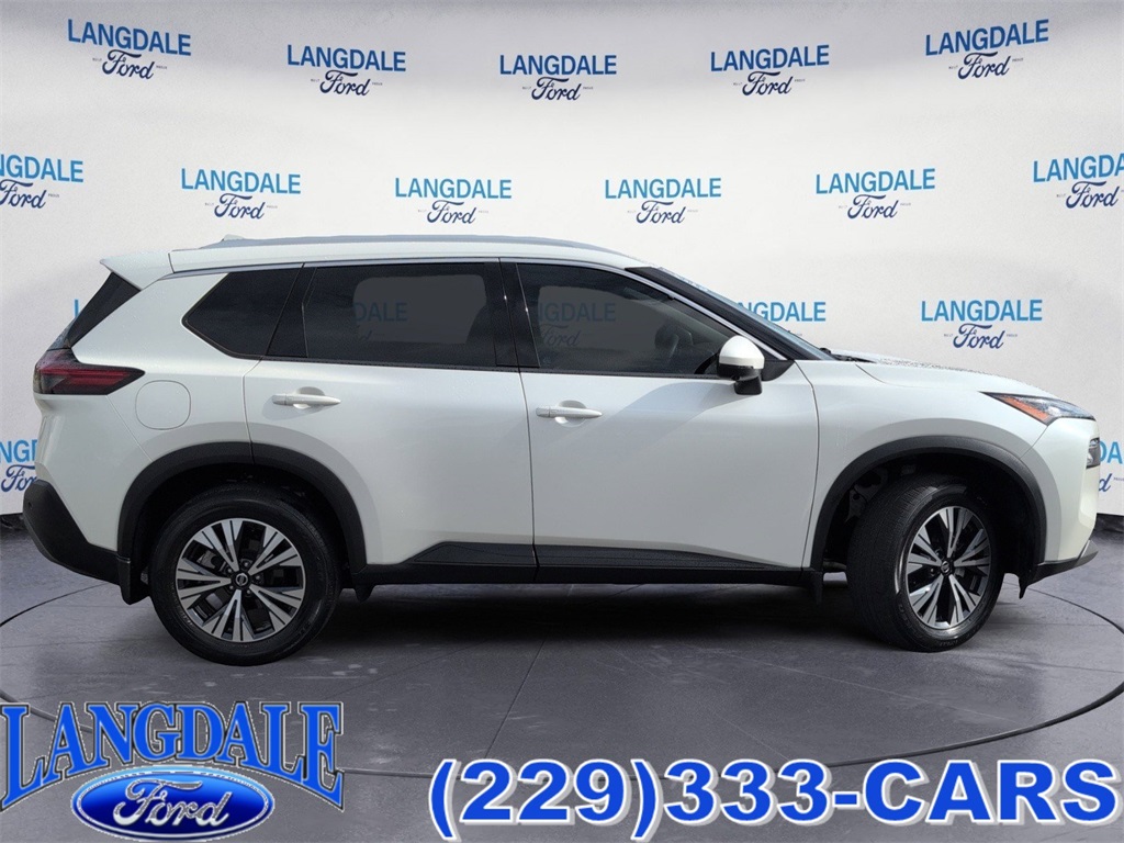 2021 Nissan Rogue SV photo 4