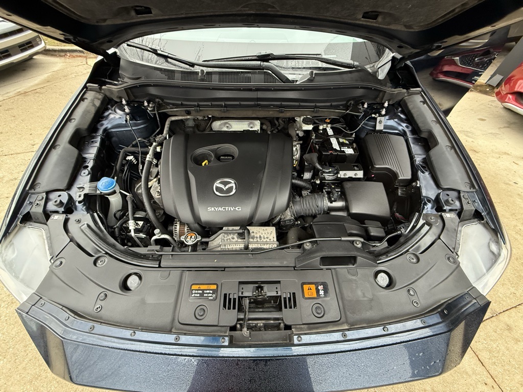 2021 Mazda CX-5 Touring photo 2