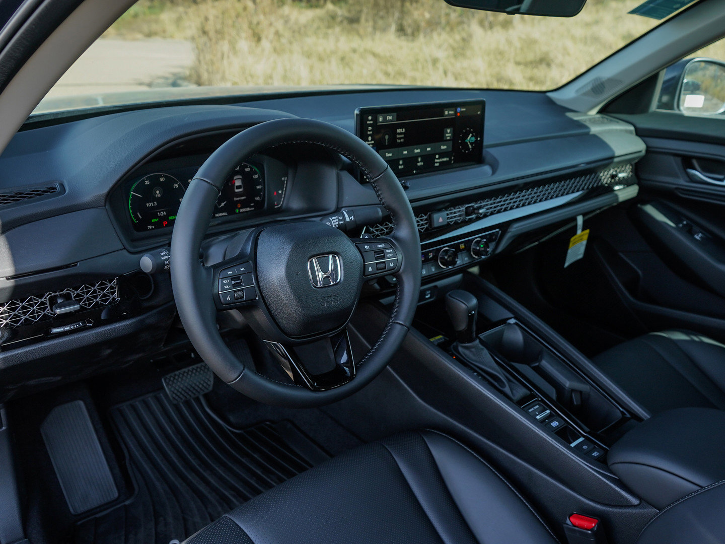 2025 Honda Accord Hybrid EX-L photo 14