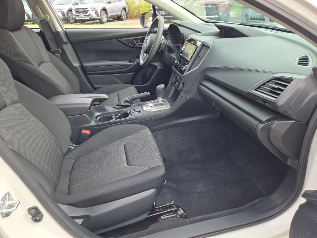 2022 Subaru Impreza Premium photo 4