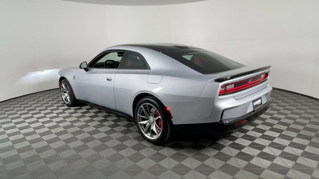2025 Dodge Charger R/T Scat Pack photo 6