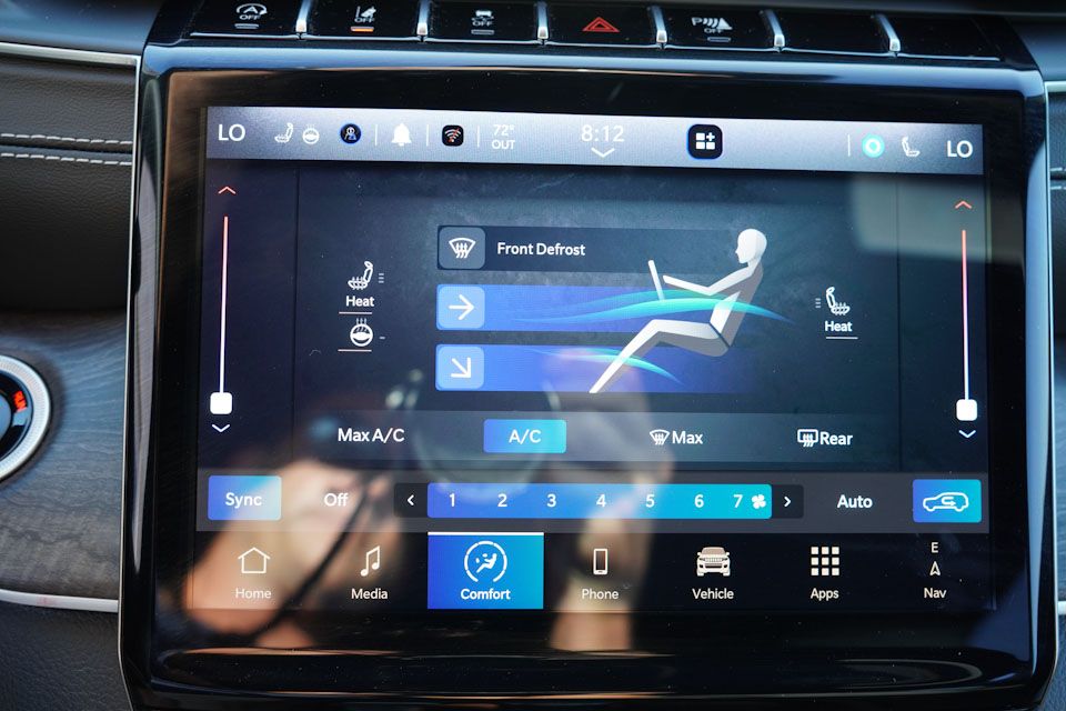 2025 Jeep Grand Cherokee Limited photo 23
