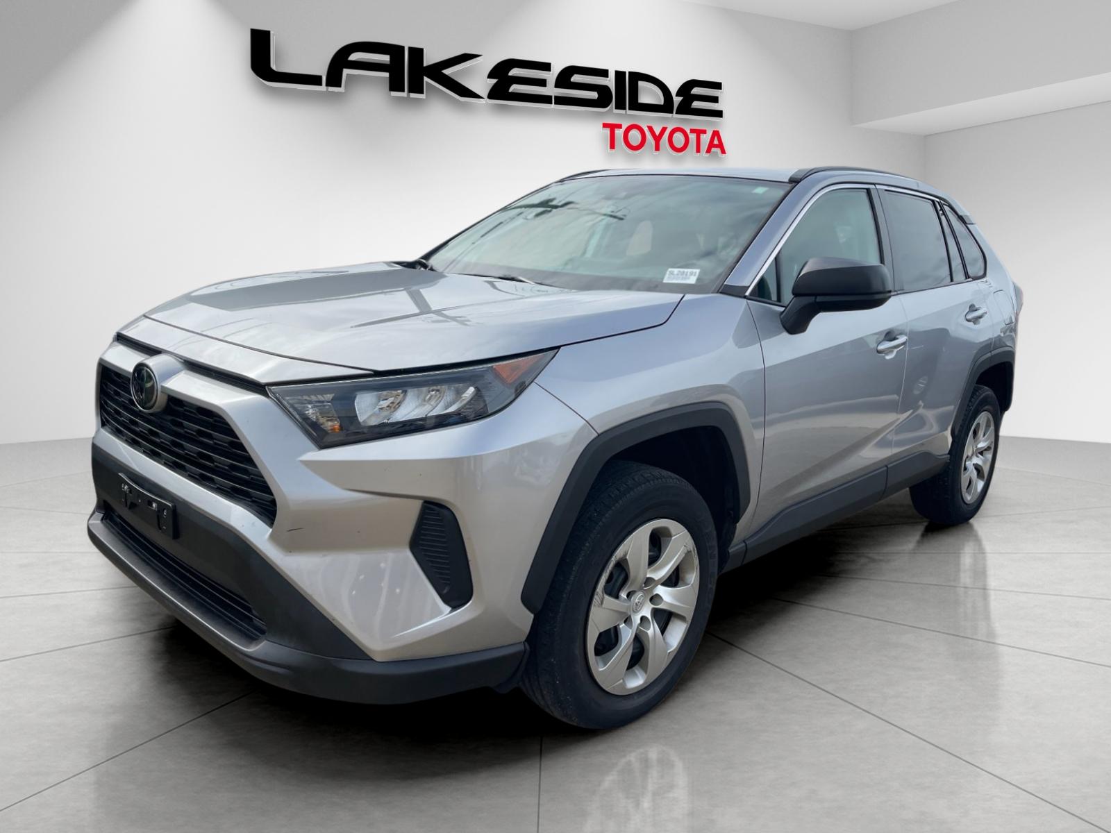 Used 2021 Toyota RAV4 LE with VIN 2T3F1RFV3MC184321 for sale in Northfield, Minnesota