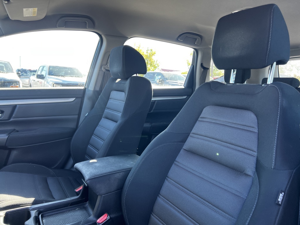 2019 Honda CR-V LX photo 3