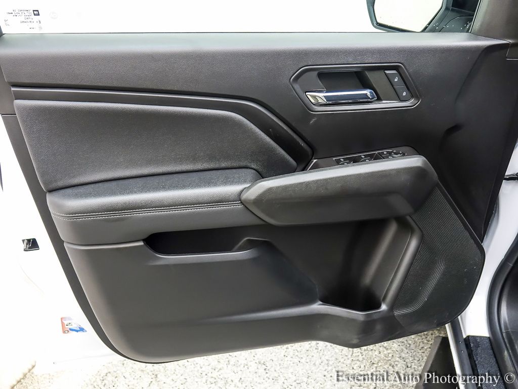 2023 GMC CANYON - Image 23