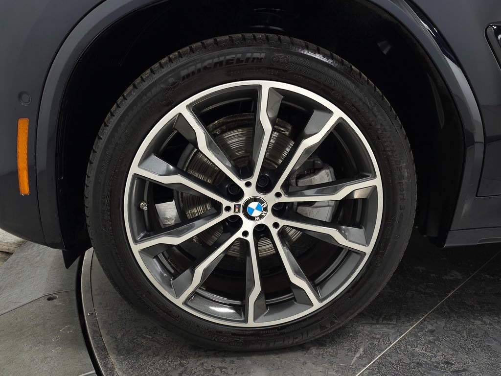 2023 BMW X4 - Image 13