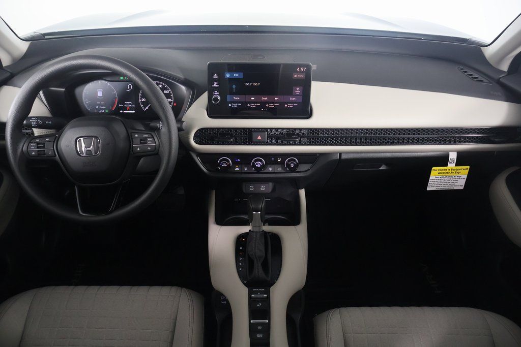 2026 Honda HR-V LX photo 4