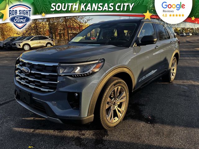 2026 Ford Explorer Active's photo