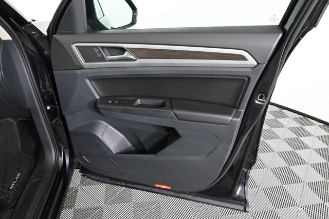 2018 Volkswagen Atlas V6 SE Technology photo 12