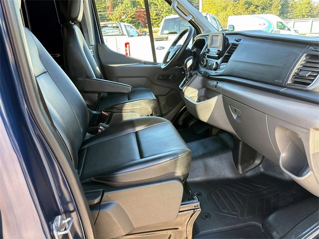 2022 Ford Transit photo 15