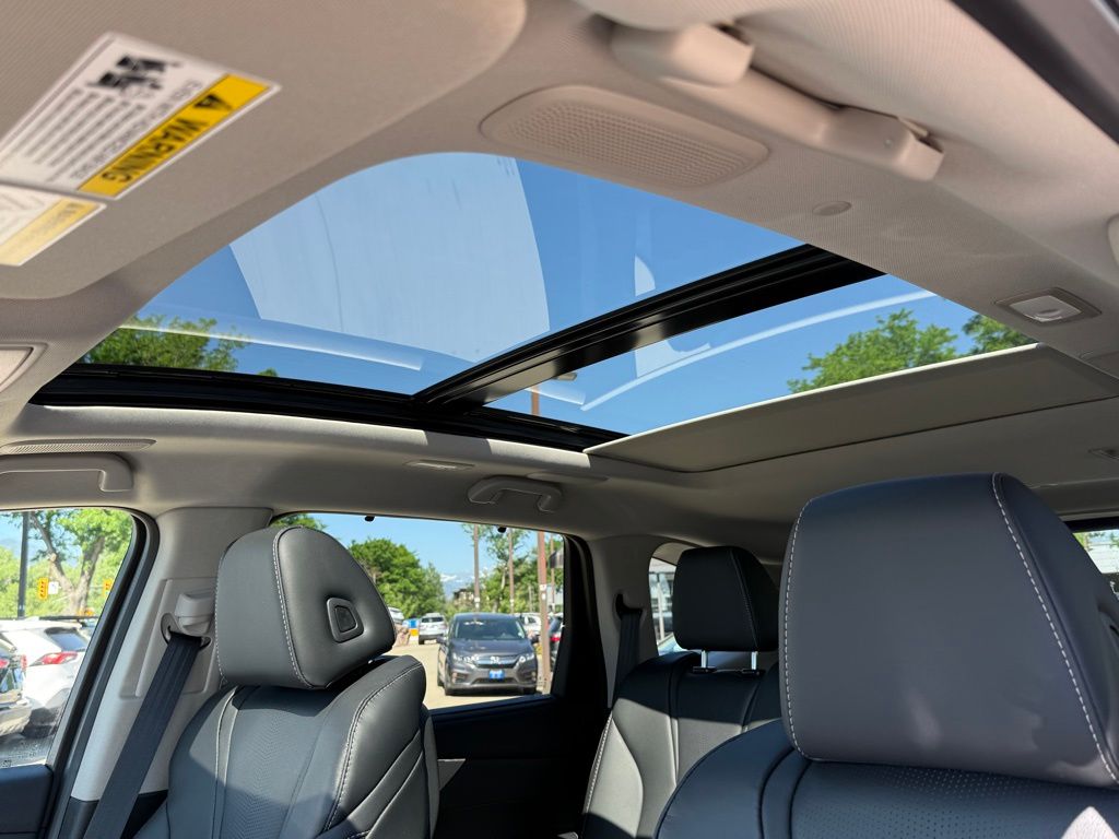2025 Acura MDX SH-AWD Technology photo 21
