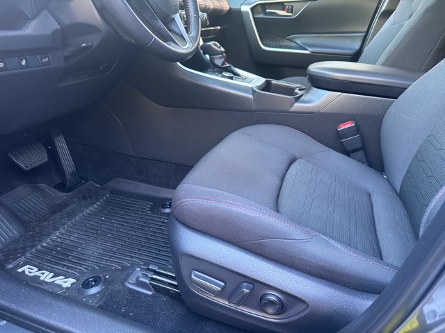 2023 Toyota RAV4 Prime SE photo 22