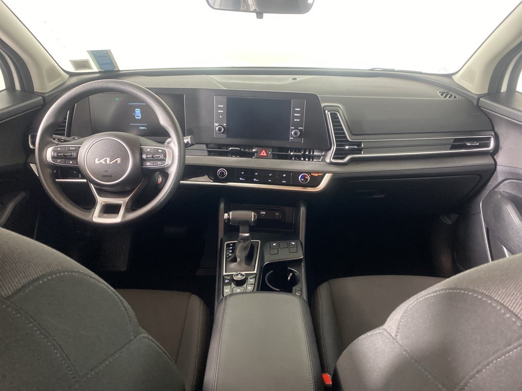 2023 Kia Sportage LX photo 2