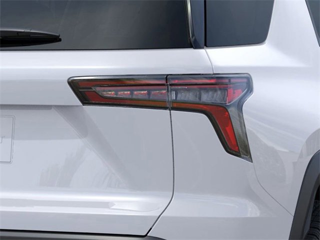 2025 Chevrolet Equinox photo 9
