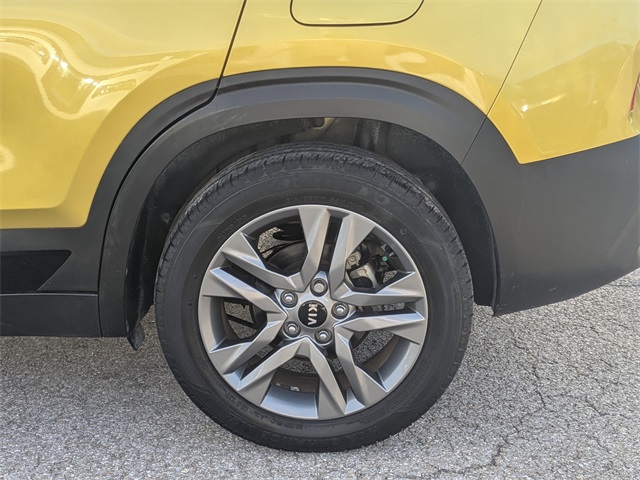 2021 Kia Seltos S photo 10