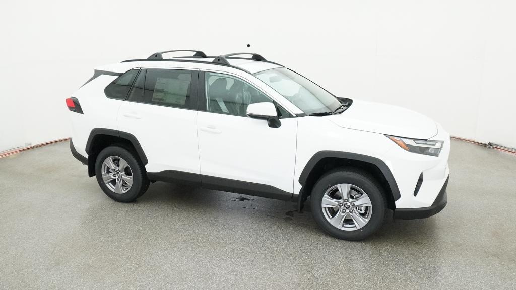 2025 Toyota RAV4 XLE photo 27