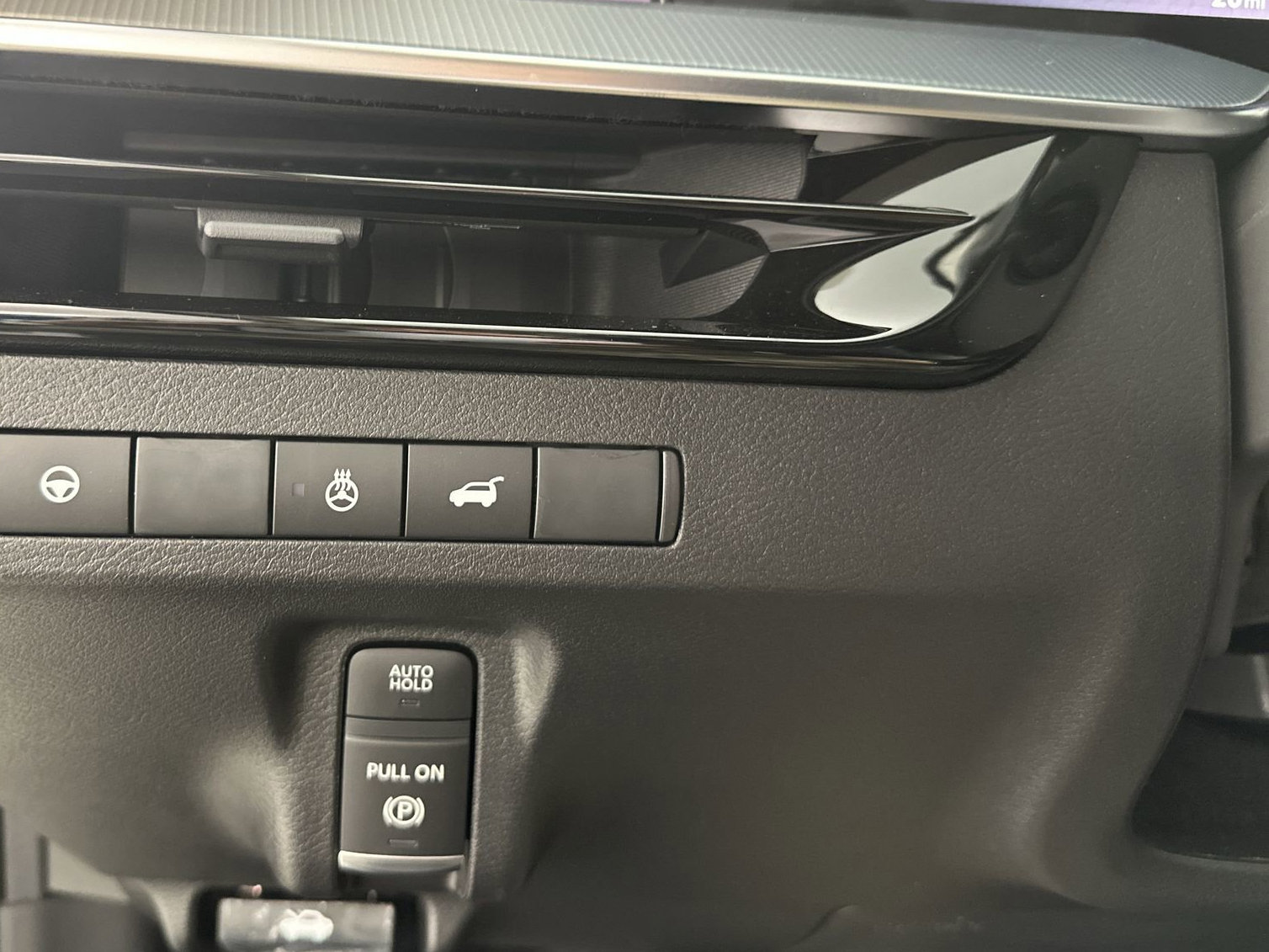2025 Nissan Murano SL photo 20