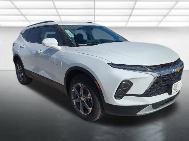 2025 Chevrolet Blazer 2LT's photo