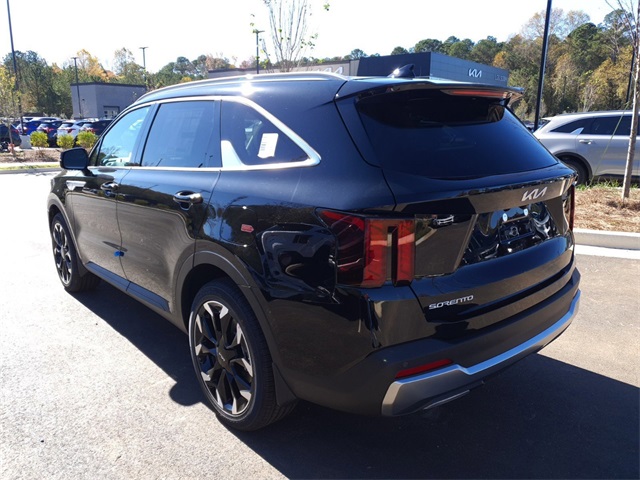 2025 Kia Sorento EX photo 3