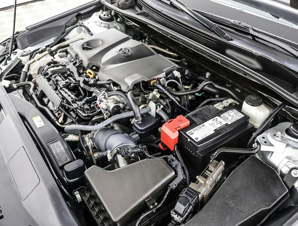 2023 Toyota Camry SE photo 16