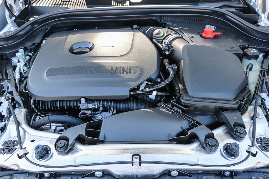 2025 Mini Cooper 2 Door Hardtop Signature photo 21