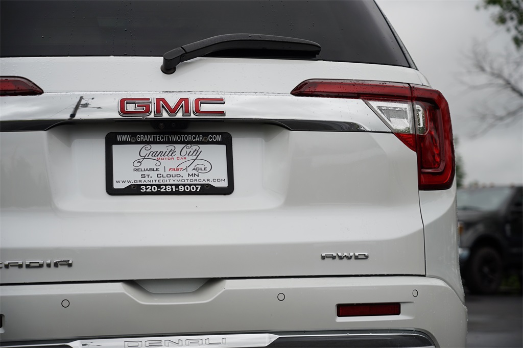 2023 Gmc Acadia Denali photo 9