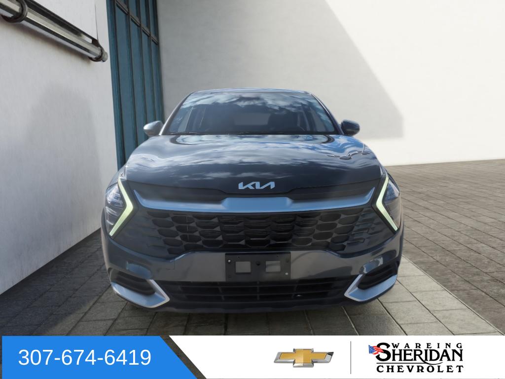 2024 Kia Sportage LX photo 2