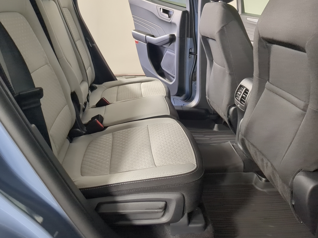 2025 Ford Escape Active photo 17