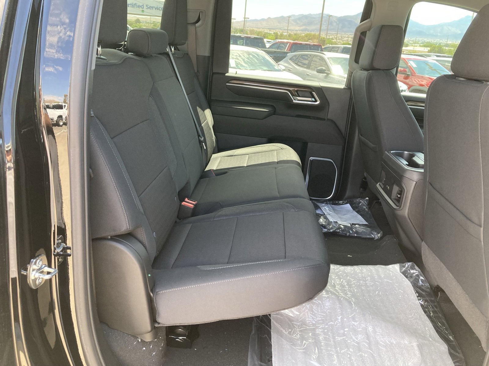 2025 Chevrolet Silverado 2500HD LT photo 37