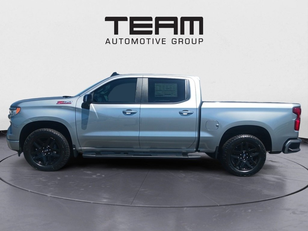 2025 Chevrolet Silverado 1500 RST photo 4